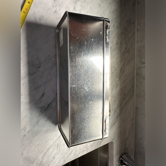 Starbucks coffee tin ☕️great for coffee bar - Picture 4 of 7